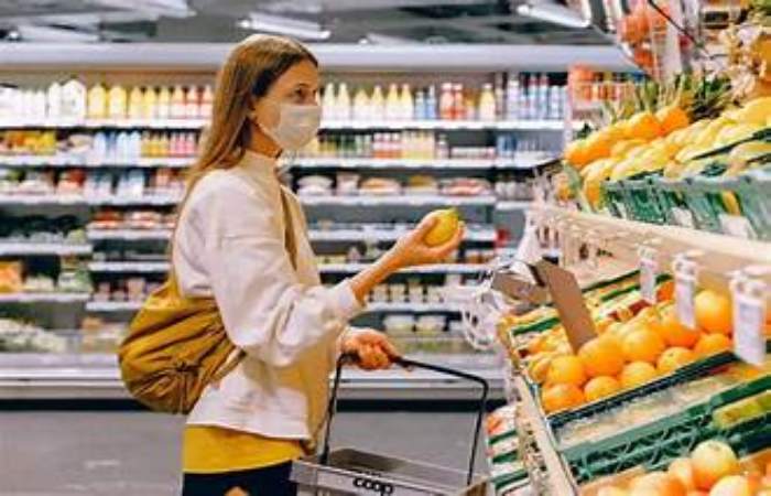 Indícame El Camino A La Tienda De Alimentos Más Cercana