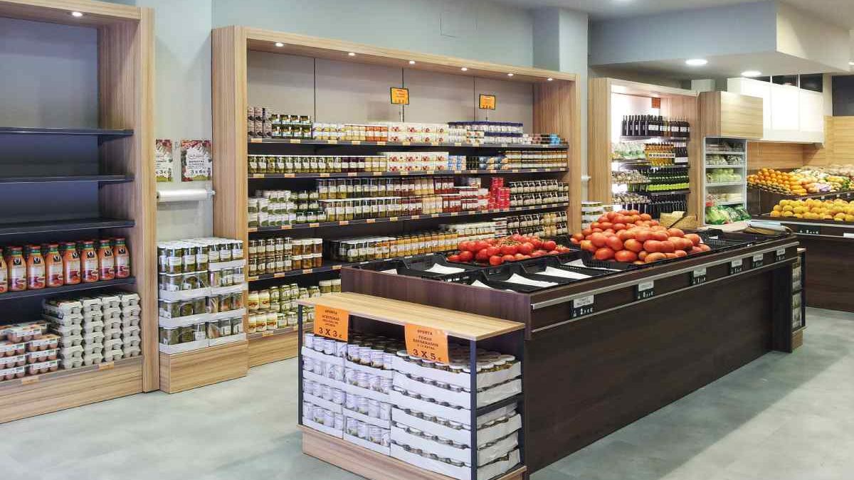 Indícame El Camino A La Tienda De Alimentos Más Cercana